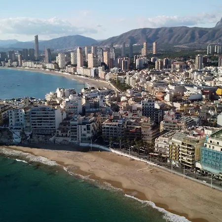 Piso En Benidorm Centro アパート